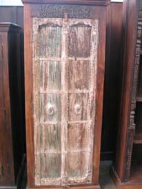 old_door_almirah